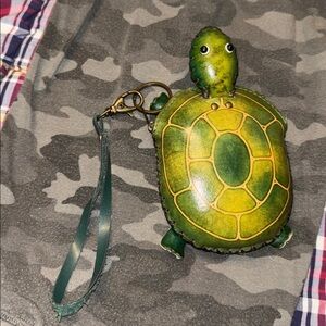 Green Turtle Keychain purse with Strap